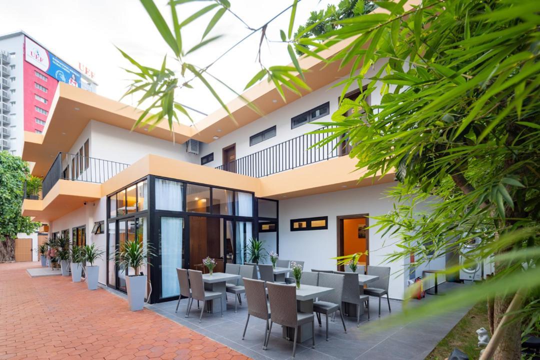 Terracotta Villa Saigon Хошимин Экстерьер фото